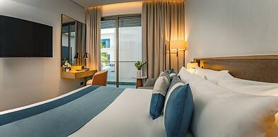 First Grand Hotel