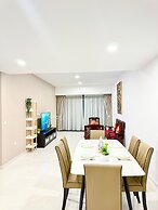 Dorsett Residence by crystal
