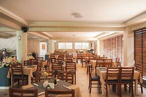 EMERALD Hotel