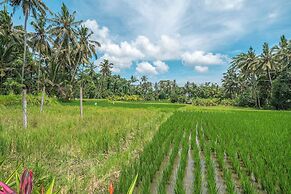Xanadu - 5BR Ubud Designer Villa, Pool with Rice Fields Views