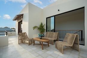 Rumah Tiha by Alfred in Bali