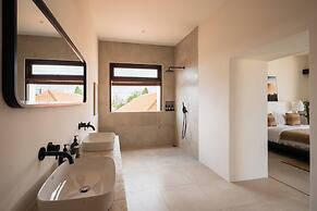 Rumah Tiha by Alfred in Bali