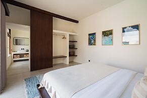 Rumah Tiha by Alfred in Bali