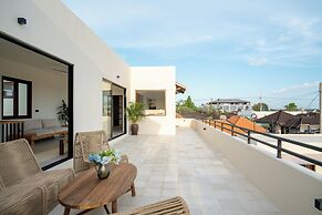 Rumah Tiha by Alfred in Bali