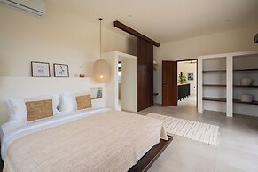 Rumah Tiha by Alfred in Bali