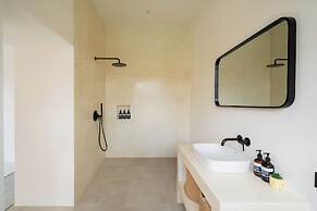 Rumah Tiha by Alfred in Bali