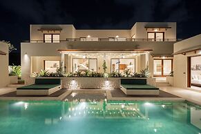 Rumah Tiha by Alfred in Bali