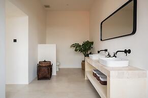 Rumah Tiha by Alfred in Bali