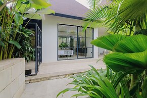 Martini Suites by Betterplace