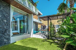 Villa Bedawang - 4BR Villa Seminyak