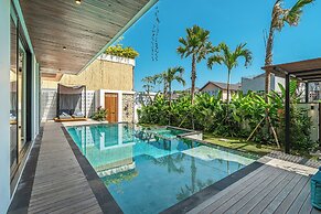 Villa Bedawang - 4BR Villa Seminyak