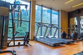 Montclair Ananta Elite Solan