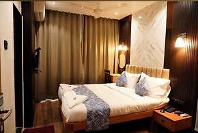 HOTEL PADMAKRISHNA