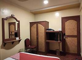 HOTEL PADMAKRISHNA