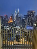 The Colony and the Luxe Infinity Pool