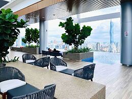 The Colony and the Luxe Infinity Pool