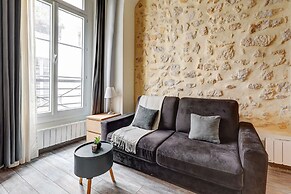 Charming Le Marais Mezzanine Studio