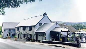 Roadhouse LLanwenarth