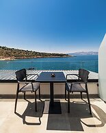 Lluka Sea Side