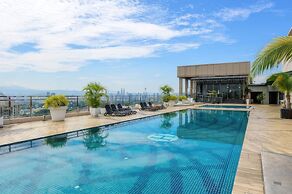 Dorsett Hartamas SkyPool & Chill
