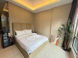 Dorsett Hartamas SkyPool & Chill