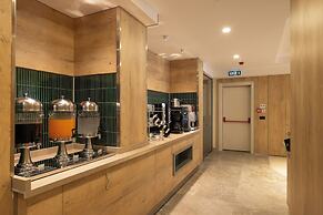 ALVES HOTEL