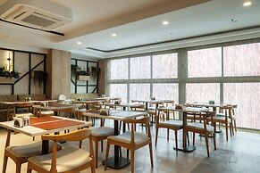 ALVES HOTEL