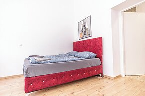Large 5BR Central Flat Near Augarten