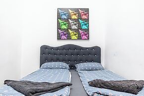 Large 5BR Central Flat Near Augarten