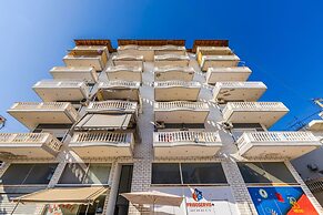 Urban Sea Escape 1BR With Beach Access