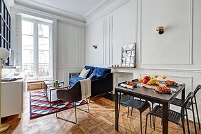 Chic 1BR Flat - Le Marais Charm