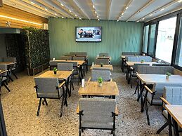 Ada Park Otel