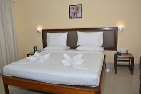 Hotel Golden Anchor Dhamara