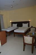 Hotel Golden Anchor Dhamara