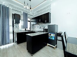 Apartment - Sleeps 4 - Parking - Balcony