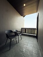 THE BALI HOUSE