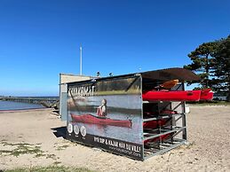 2 Person Holiday Park Home in Testby