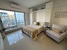 Modern & Cozy Studio With Pool