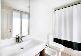 Downtown River Side by Homing