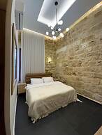 VillaRosa Luxury Boutique