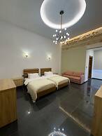 VillaRosa Luxury Boutique