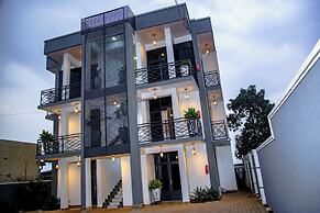 Apartment - Sleeps 4 - Parking - Balcony