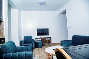 Apartment - Sleeps 4 - Parking - Balcony