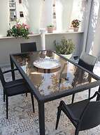 Calefati Gallery Luxury Apartment