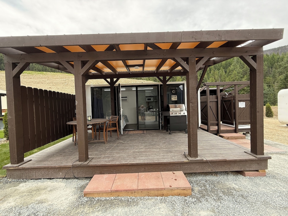 Mara Lake RV Park & Campground