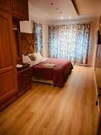 New Zamrood Holiday Home