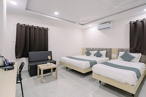 Hotel Saffron Groves