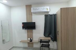 Hotel Saffron Groves