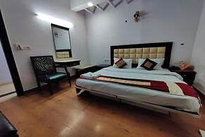 Hotel Asko International