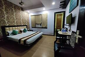 Hotel Asko International